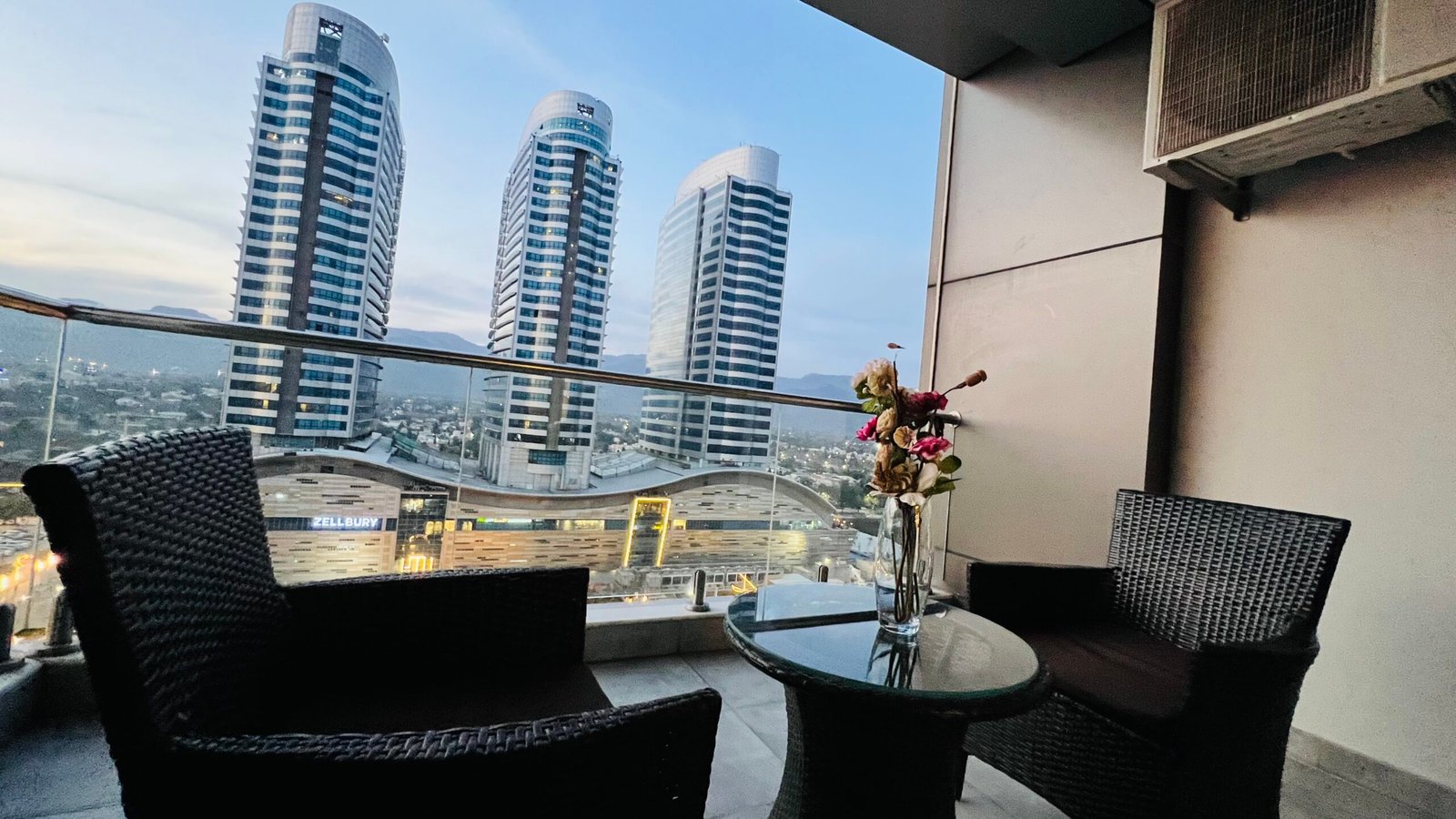 Elysium Tower opposite Centaurus Mall Islamabad